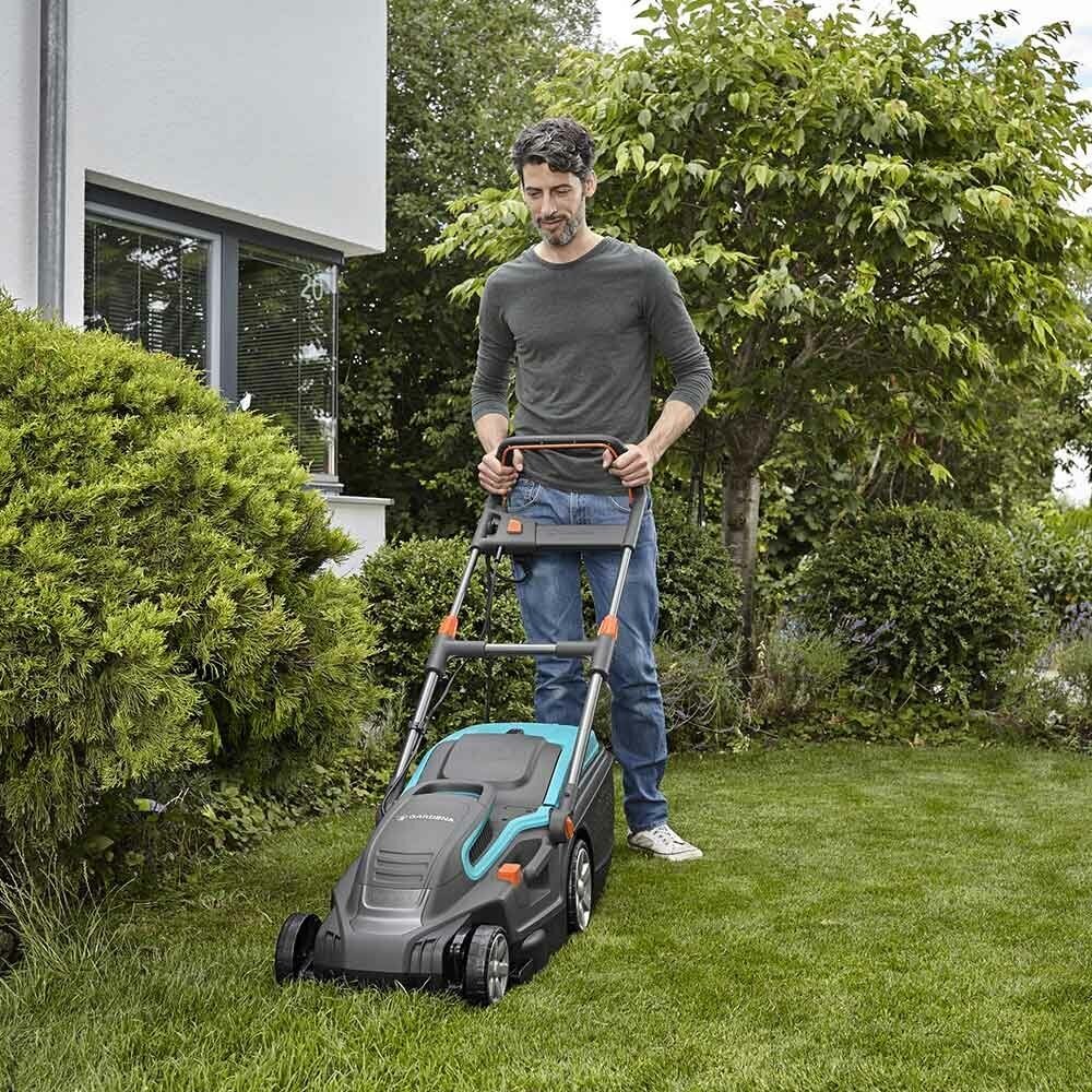 Электрическая газонокосилка GARDENA PowerMax 1600/37 1600 Вт 37