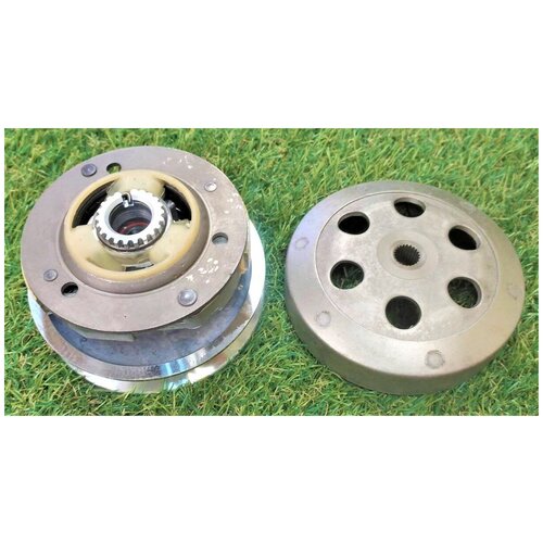 Вариатор задний (сцепление центробежное) для скутера Honda 50см3 (алюминиевый шкив)