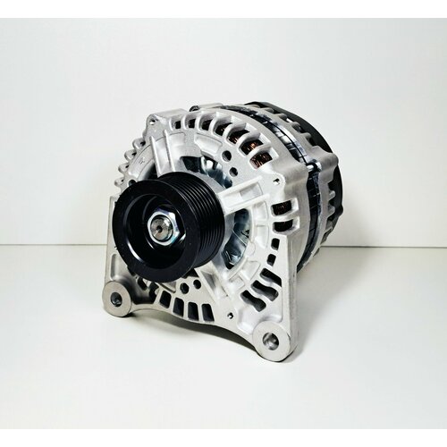 Генератор для дв. Cummins ISF 2.8 (контакты-болты) 14V 120A, С+