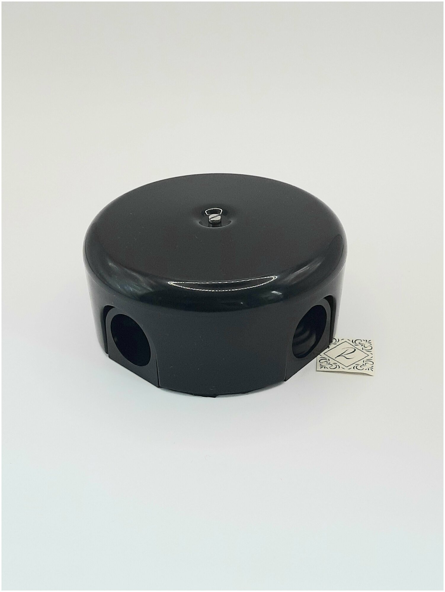 Коробка распределительная BIRONI "лизетта пластик" для наружной проводки ( 4 кабельных ввода в комплекте ), цвет черный негорючая B1-522-23-K