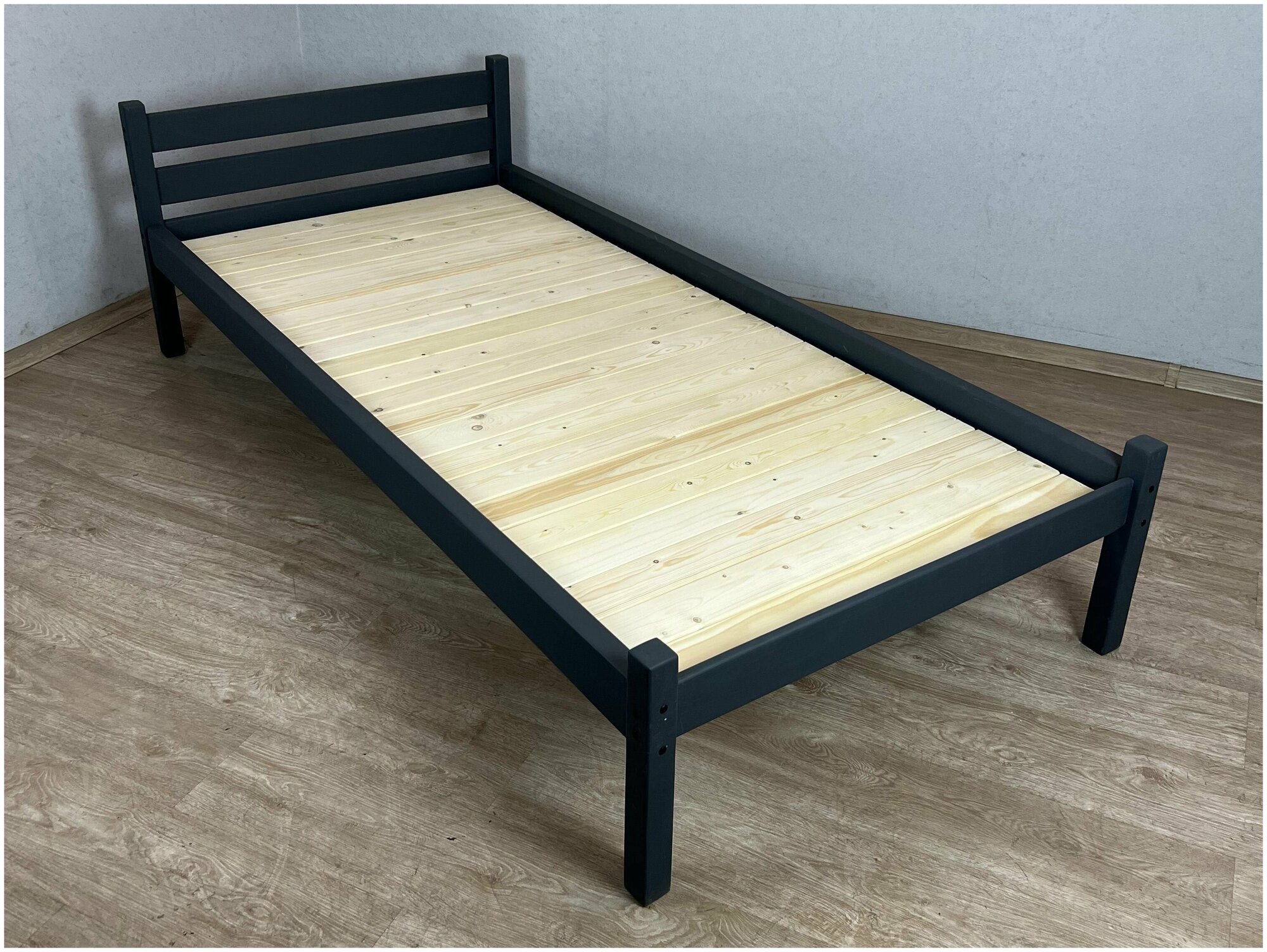 Кровать односпальная Классика из массива сосны со сплошным основанием, 190х80см (габариты 200х90), цвет антрацит