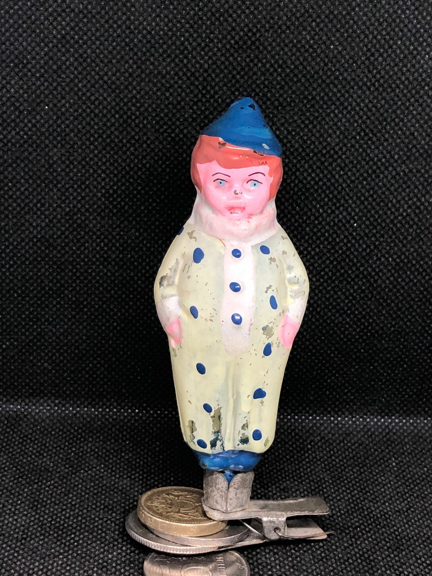 Елочная игрушка СССР мальчик Ребёнок в костюме клоуна, в горошек Стекло 58
