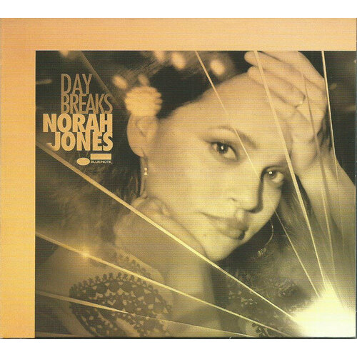Jones Norah CD Jones Norah Day Breaks компакт диски vanguard joan baez live at newport cd
