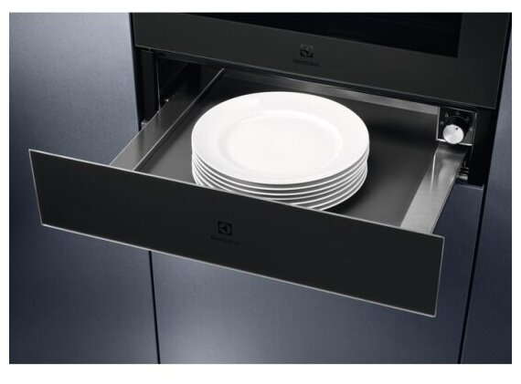 Встраиваемый подогреватель для посуды Electrolux Intuit 900 KBD4T - фотография № 4