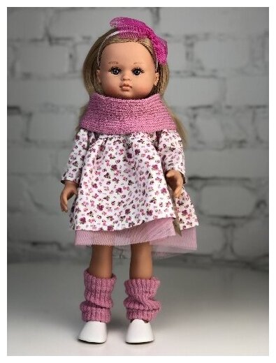 Кукла Lamagik "Нэни", в платье, с розовом шарфом, 42 см, арт. 42011C