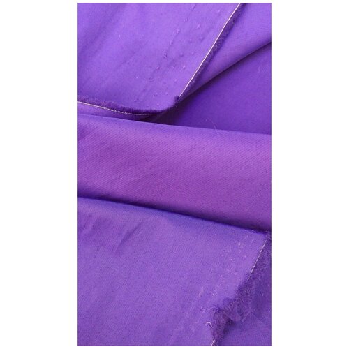 ткань плащёвка с чёрно белым цветочным принтом италия Ткань Плащёвка фиолетового цвета Италия