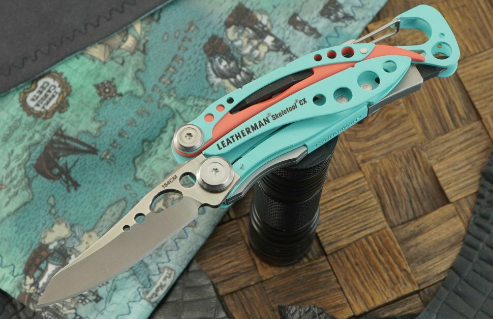 Мультиинструмент Leatherman Skeletool CX Paradise — фото 1