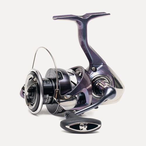 Изображение товара Катушка безынерционная Daiwa 24 REGAL LT 3000D-CXH, цвет фиолетовый