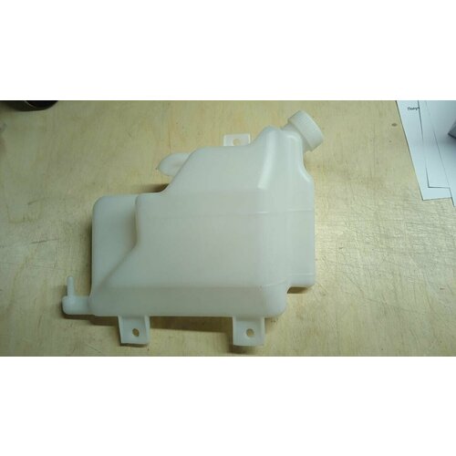 Бачок расширительный ISUZU ELF 4JJ1, JAPACO