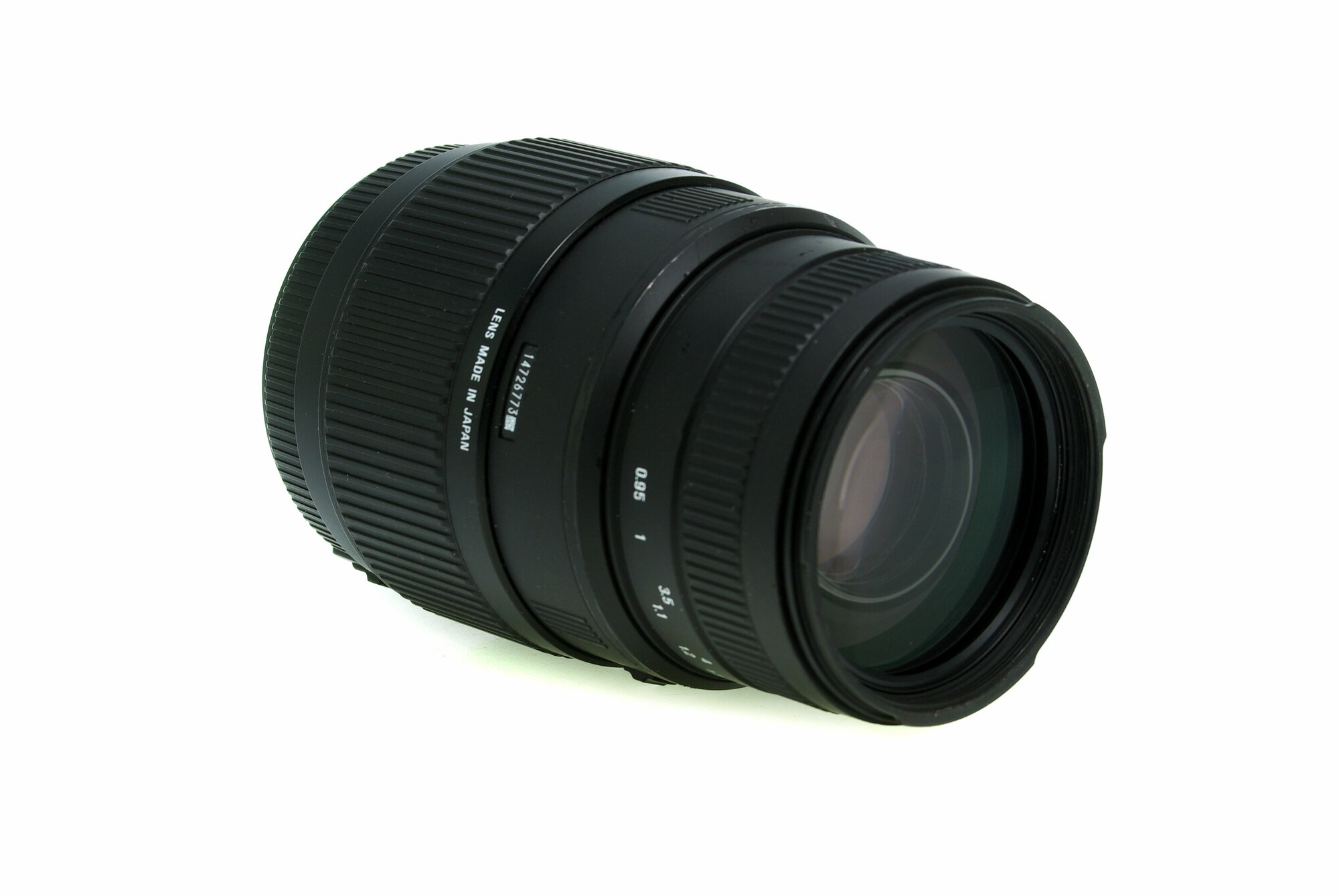 Tamron Aspherical 28-80mm f3.5-5.6 для Canon EF