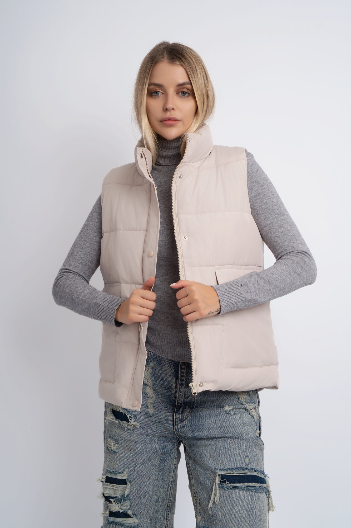 Жилет H&T Collection