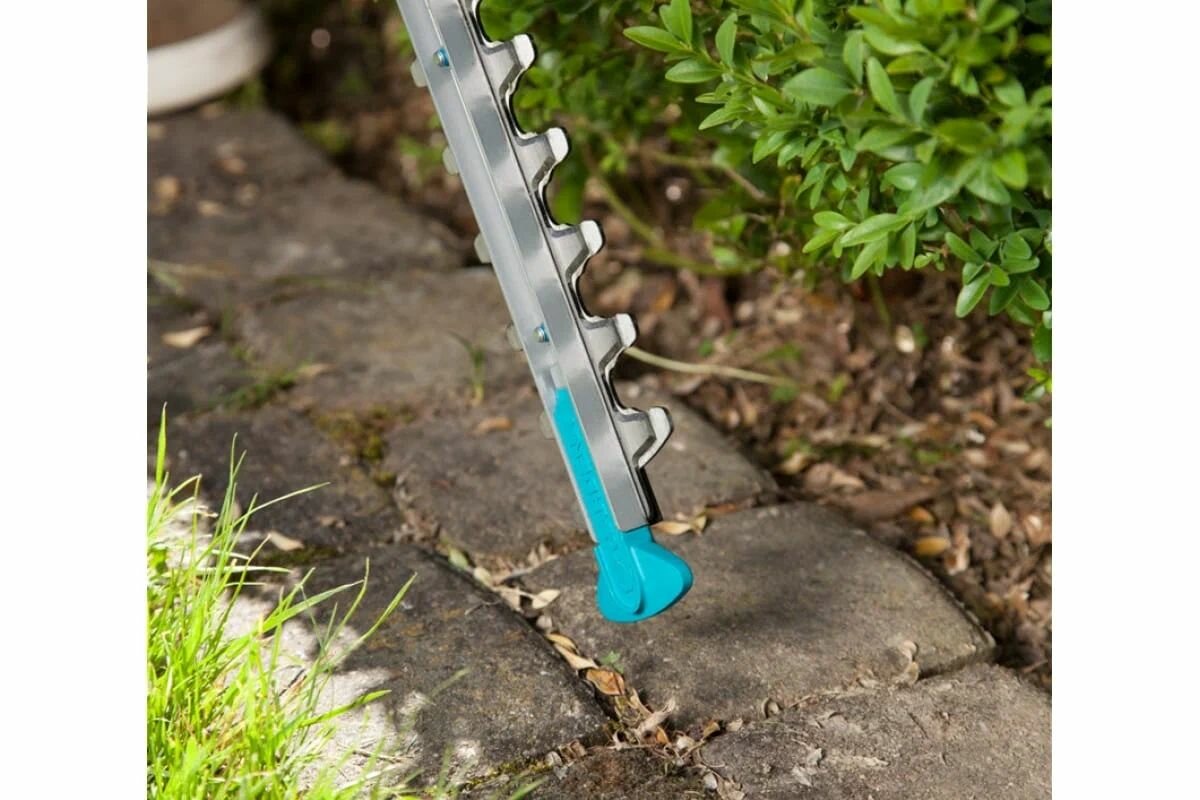 Кусторезы Электрические Кусторез электрический (от сети) GARDENA для живой изгороди EasyCut 420/45 (9830-20) 45 см