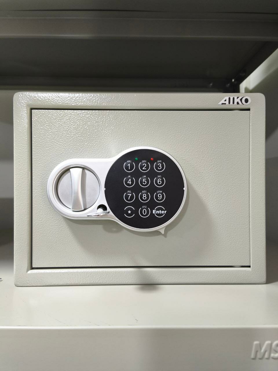 Мебельный сейф Aiko T-23 EL для хранения ценностей дома и в офисе