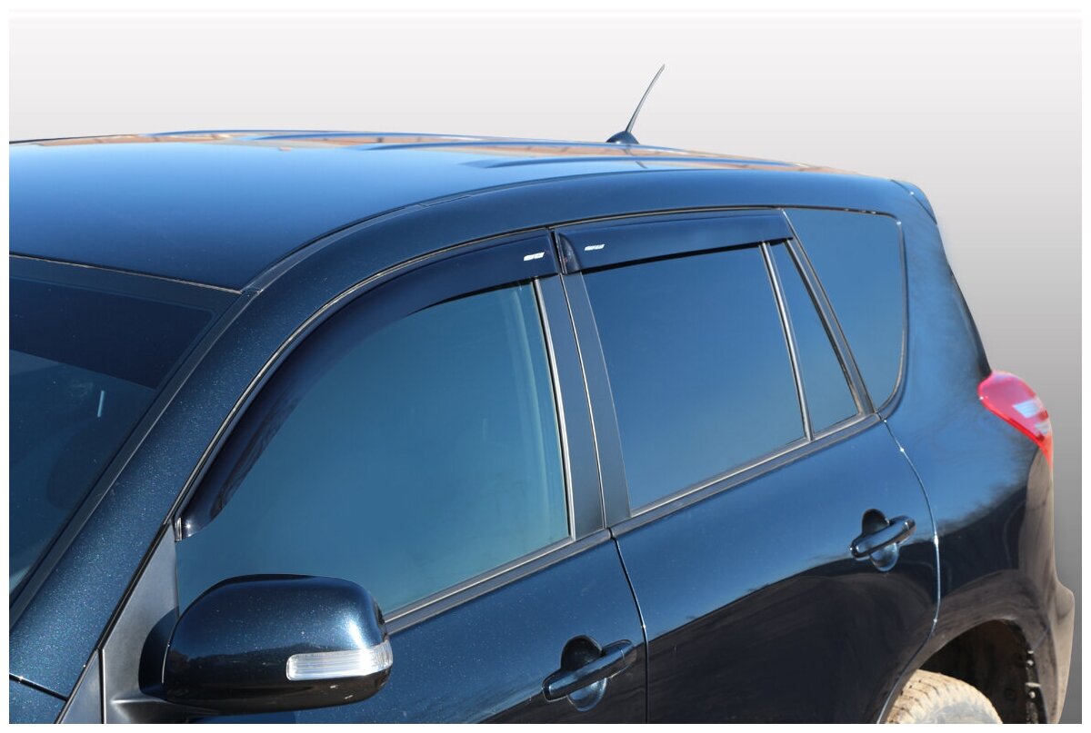 Дефлекторы на боковые стекла Voron Glass серия CORSAR Toyota RAV 4 2006-2013 /кроссовер/накладные/ скотч /к-т 4 шт./