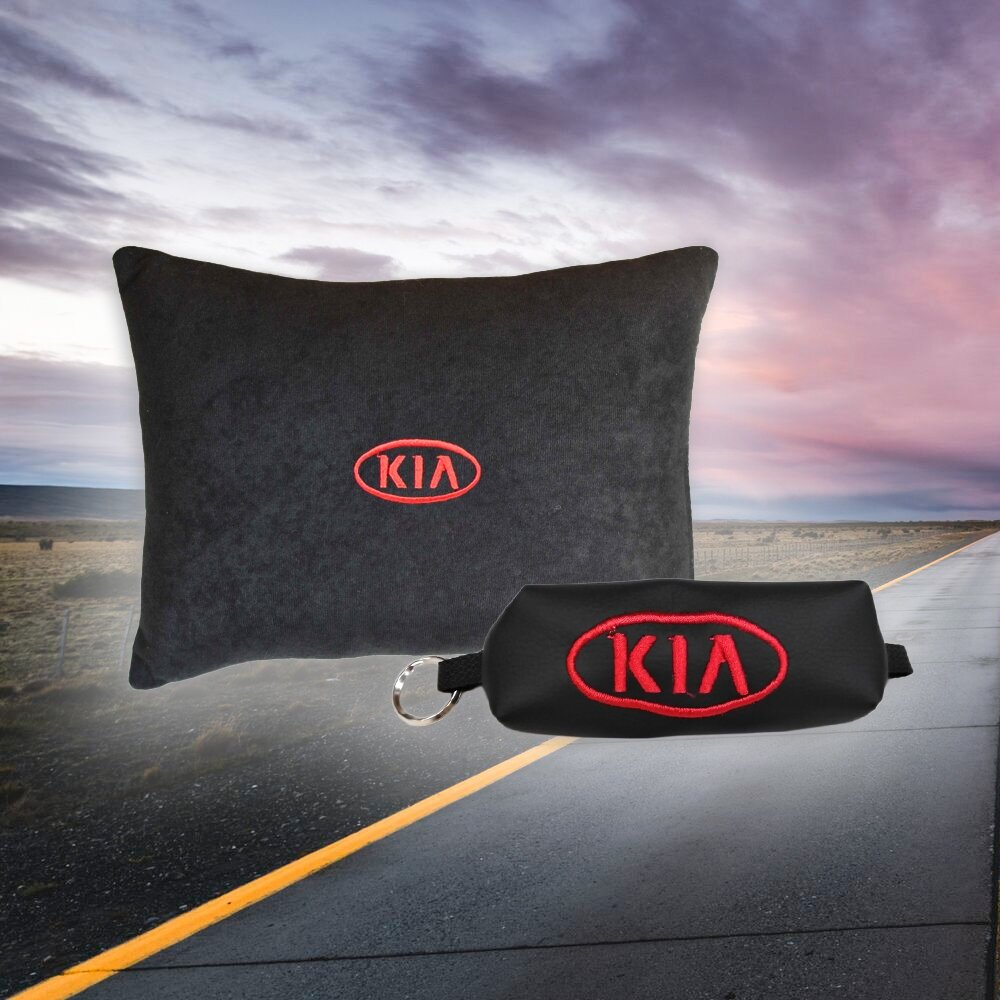 Подарочный набор автомобилиста из черного велюра для KIA (киа) (автомобильная подушка и ключница)
