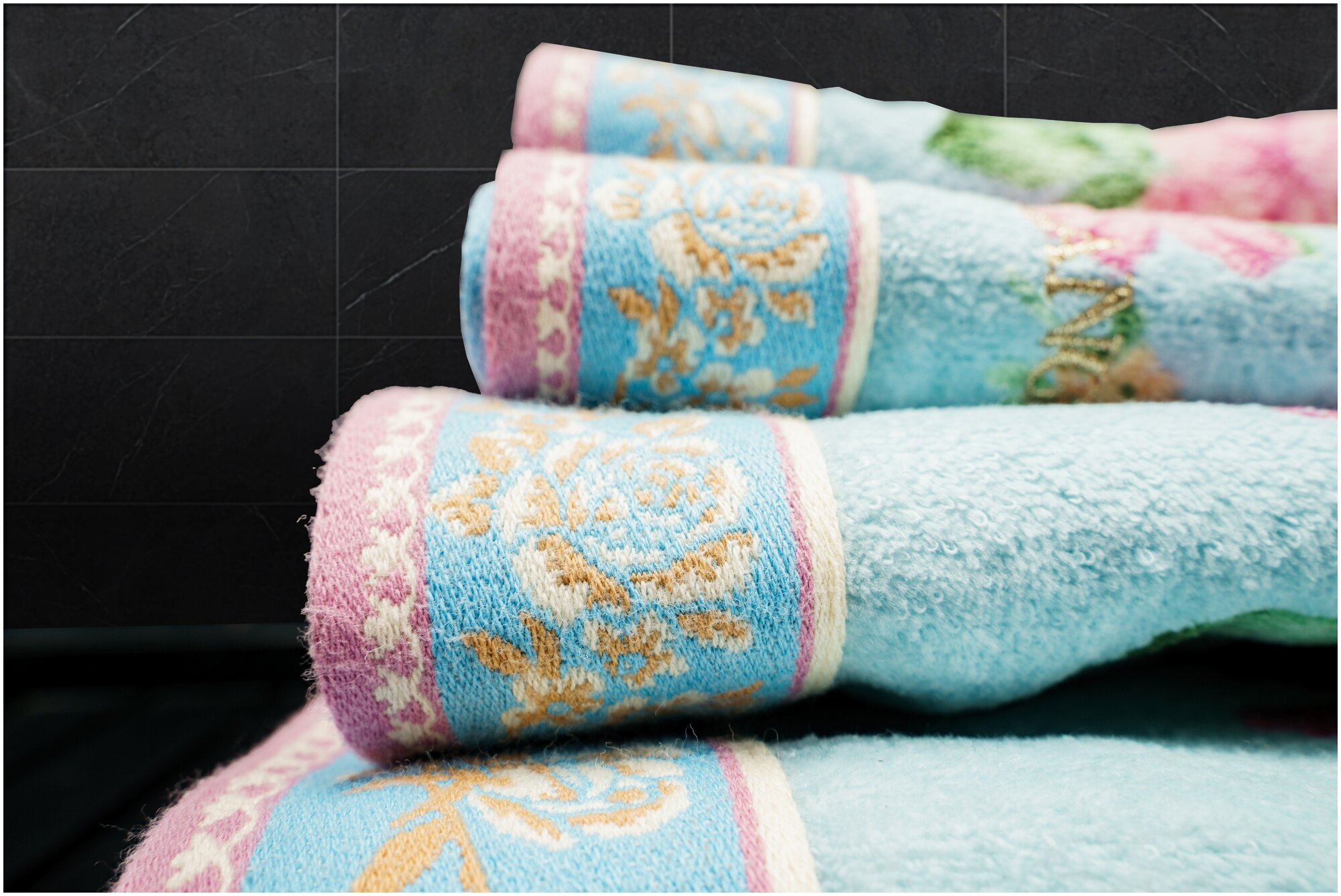 Набор полотенец для рук и лица 2 шт, полотенце для ванной махровое, велюровое BOLANGDE, 100% хлопок, рисунок цветы, Япония Пионы34х78, голубой - фотография № 11