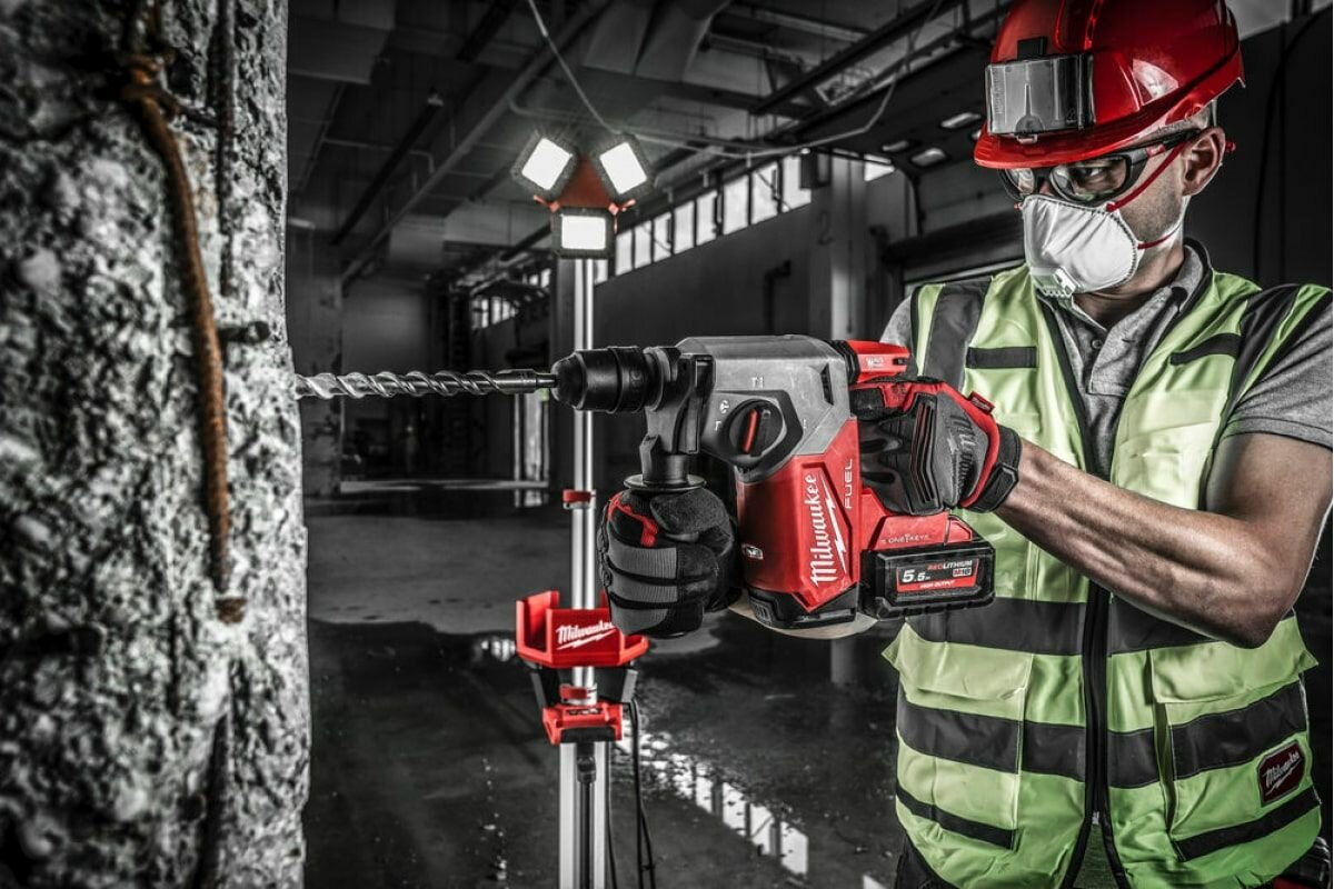 Аккумуляторный перфоратор Milwaukee M18 FHX-0X , 2.5 Дж, 4800 уд/мин, без АКБ и ЗУ, в кейсе - фото №12