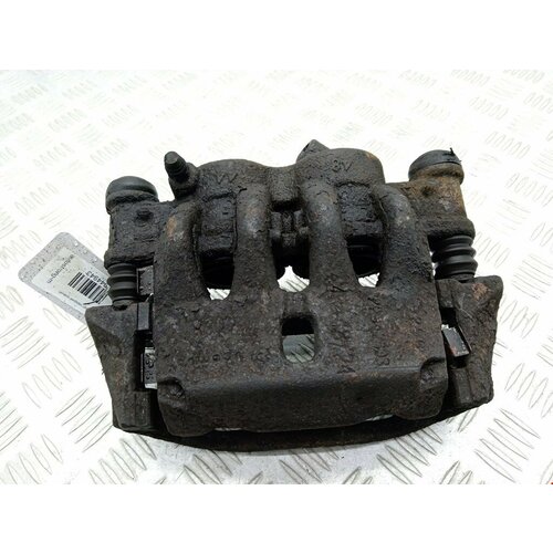 Суппорт передний правый Peugeot Boxer 2 4401J7 арт1944943 31397₽