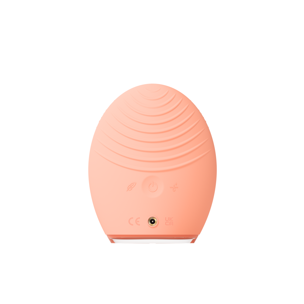 FOREO LUNA 4 Электрическая щетка 2-в-1 для очищения и укрепляющего массажа для нормальной кожи — фото 1