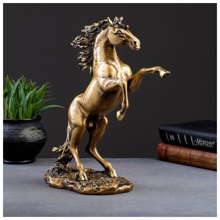 Фигура "Конь на дыбах" бронза, 24х27х37см