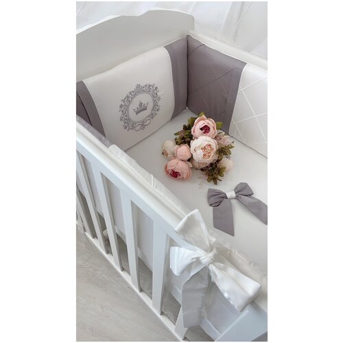 фото Бортики в детскую кроватку для новорожденного "сон", серый, в прямоугольную кроватку 120*60 см или 125*65 см krisfi