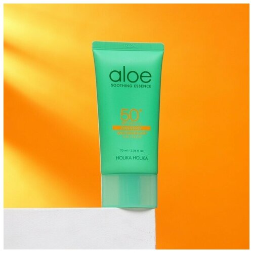 Солнцезащитный крем с алоэ Holika Holika 