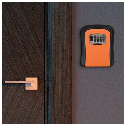 Ключница с кодовым замком, размер 12х9,6х4 см , цвет оранжевый 7368128 .