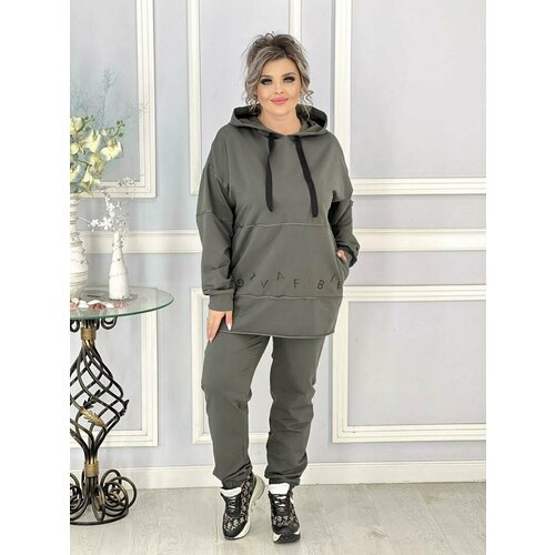 Костюм, размер 50, зеленый