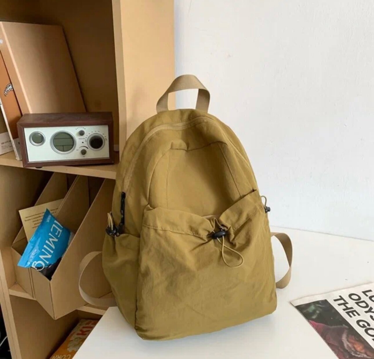 Рюкзак ретро стиль и функциональность, цвет Бежевый, стильный, удобный, легкий