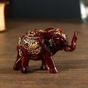 Сувенир полистоун Слонeнок в золотой попоне с красным камнем 5х6,5х2,5 см 4 шт