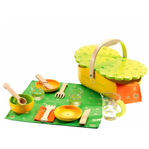 Набор посуды DJECO Мой пикник 06527 зеленый/желтый/оранжевый