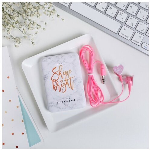 Наушники Like me вакуумные с внешним аккумулятором 5000 мАч Love 105500₽