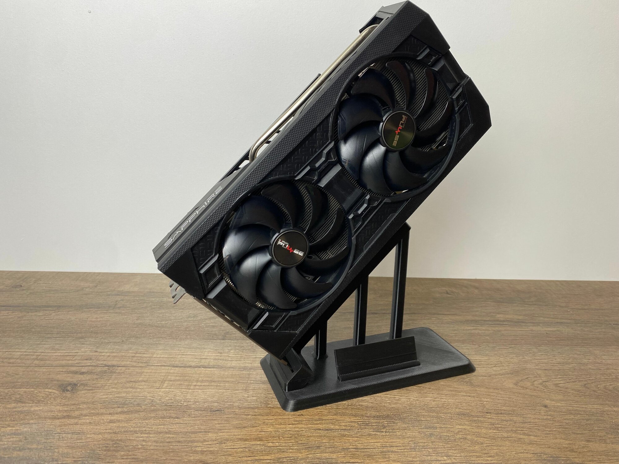 AMD Видеокарта RX 5700 XT 8 ГБ