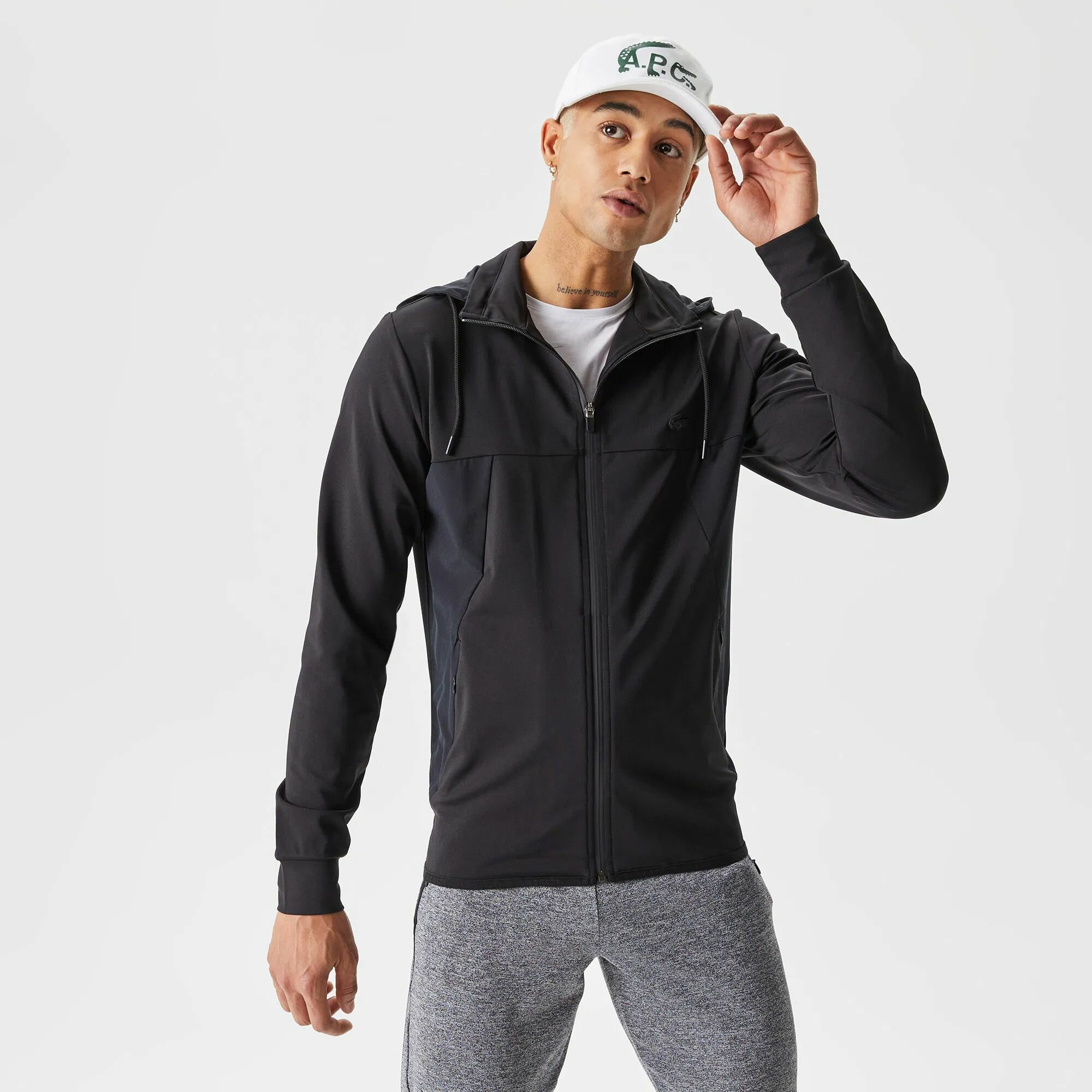 Толстовка спортивная LACOSTE, размер 4, , черный, Черный — фото 1