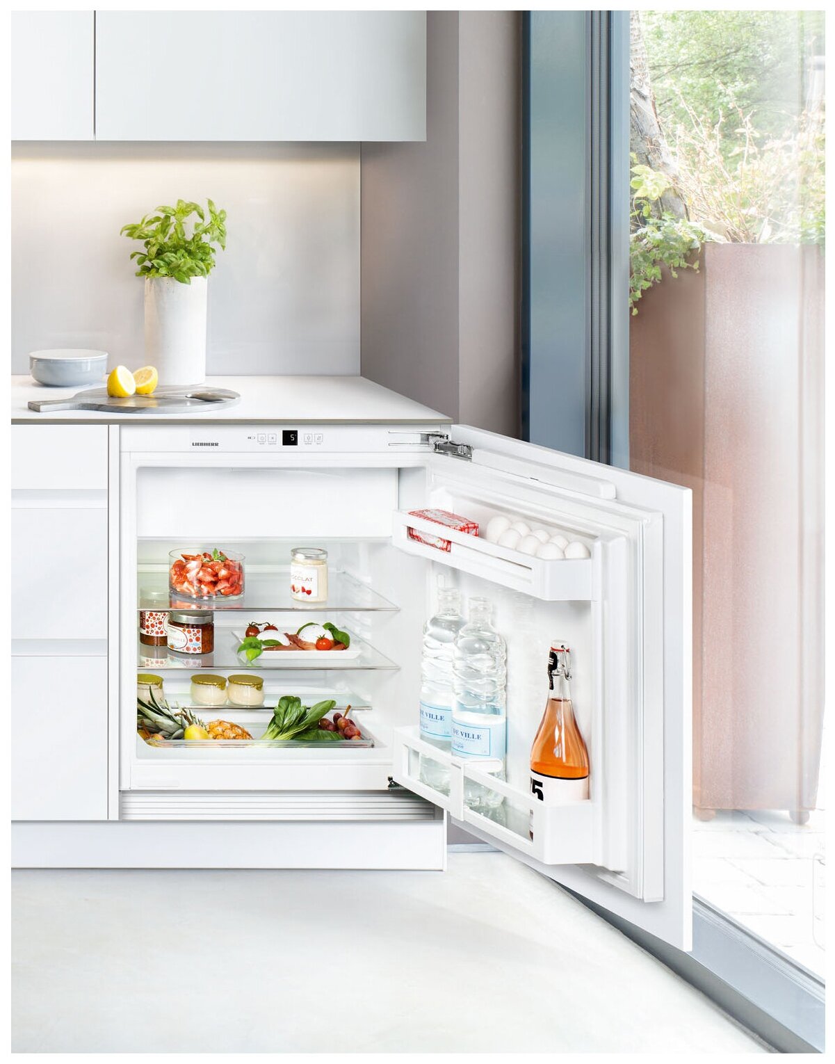 Встраиваемый холодильник Liebherr/ !! 81.8x59.7x55см, 119л (104 + 15), монтаж под столешницу - фотография № 4
