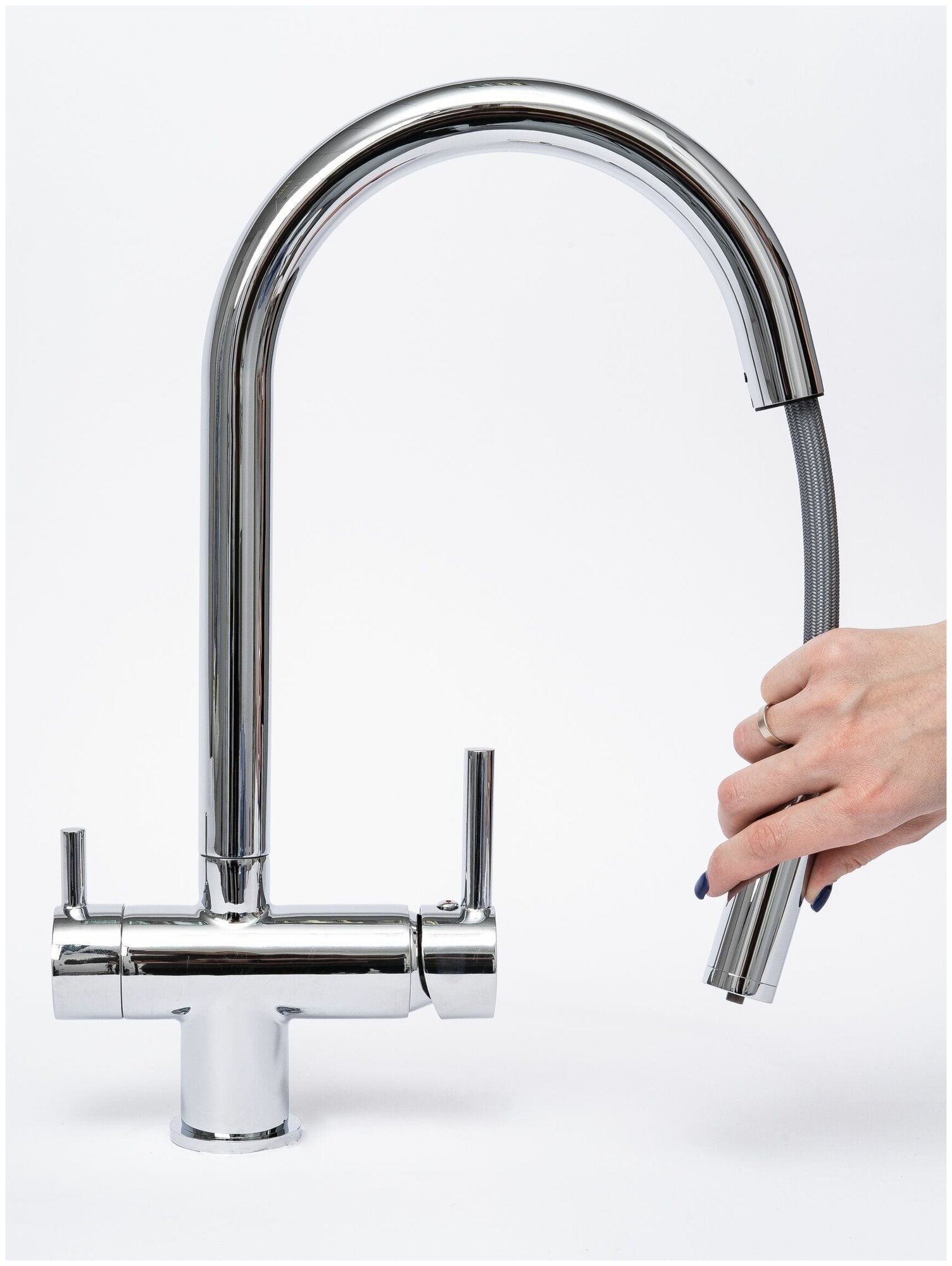 WasserBerg Ring - C Смеситель для кухни с фильтром питьевой воды и выдвижным изливом хромированный