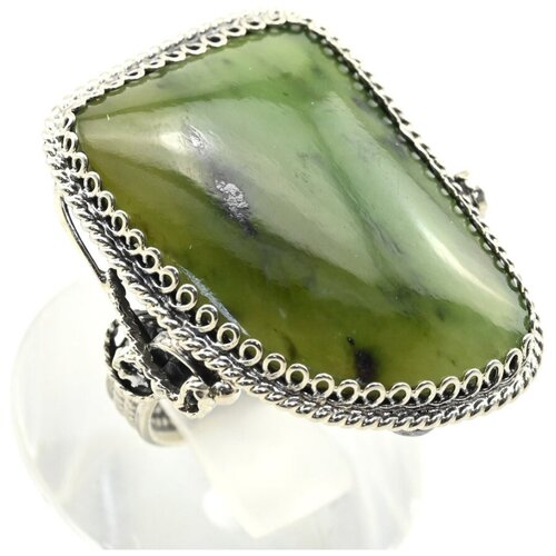 Кольцо Радуга Камня, нефрит, размер 16.5, зеленый кольцо радуга камня нефрит размер 17 зеленый