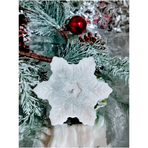 Свеча Новый Год