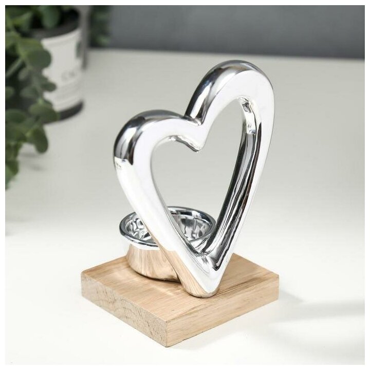 Сувенир керамика, дерево подсвечник "Серебряное сердце" 13,5х8х9,4 см - фотография № 3