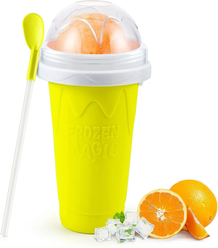 Слаш - стакан с трубочкой-ложкой для заморозки домашнего мороженого и фруктового льда/ Желтый