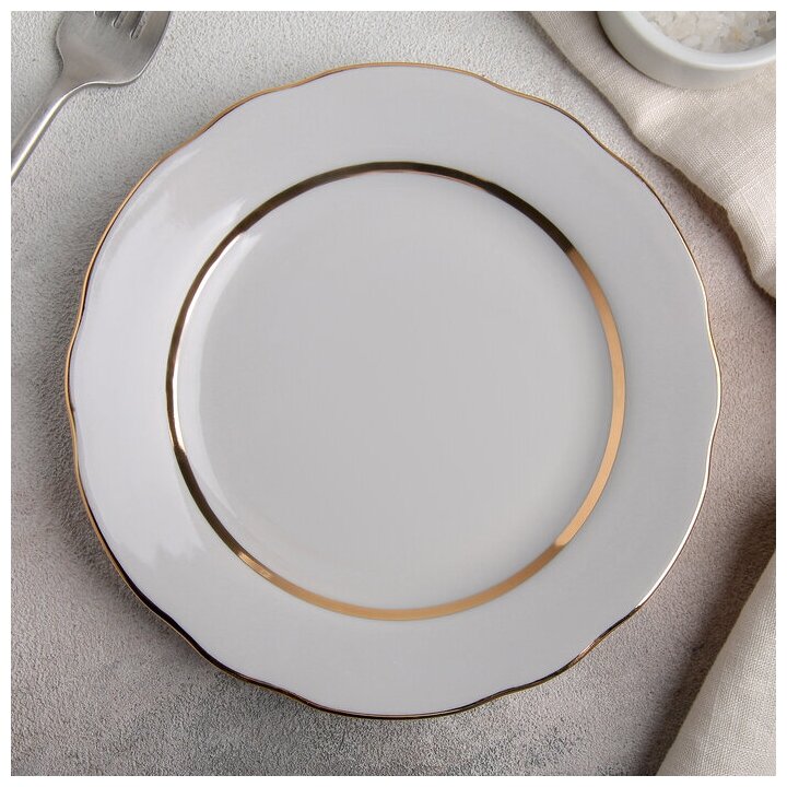 Дулевский фарфор Тарелка «Монреаль», d=17,5 см, цвет белый с золотой отводкой