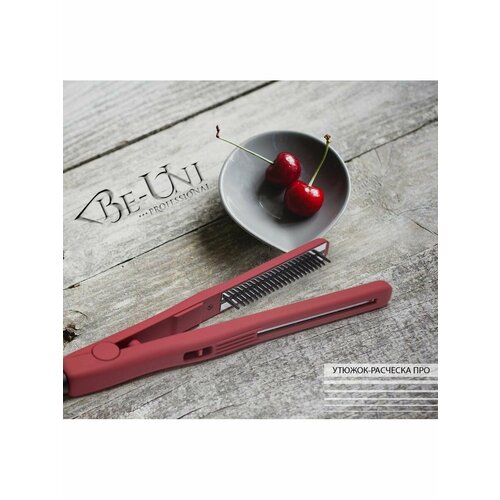 Утюжок c расческой для волос и бороды выпрямитель щипцы 341000₽
