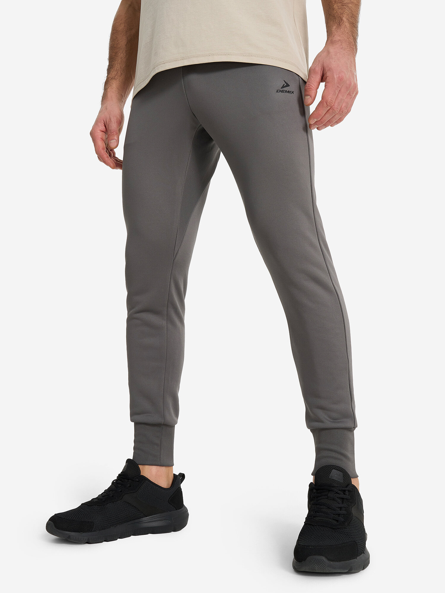 Брюки спортивные Demix M D Training GYM Knit Pants, размер 48, графитовый