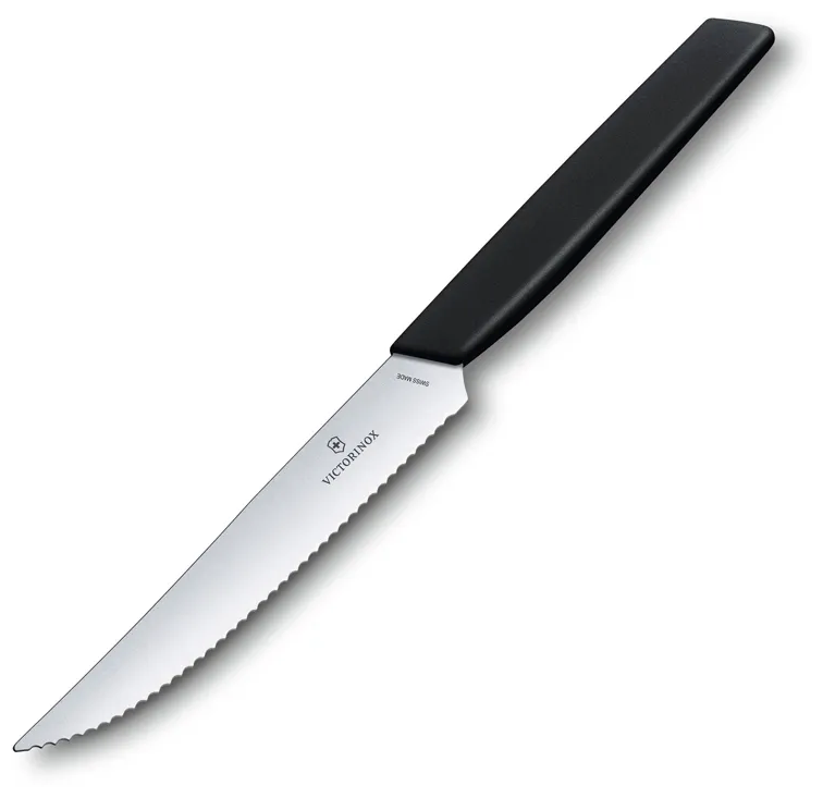 Нож кухонный Victorinox Swiss Modern (6.9006.12W2) стальной столовый для стейка лезв.120мм серрейт. - фото №1
