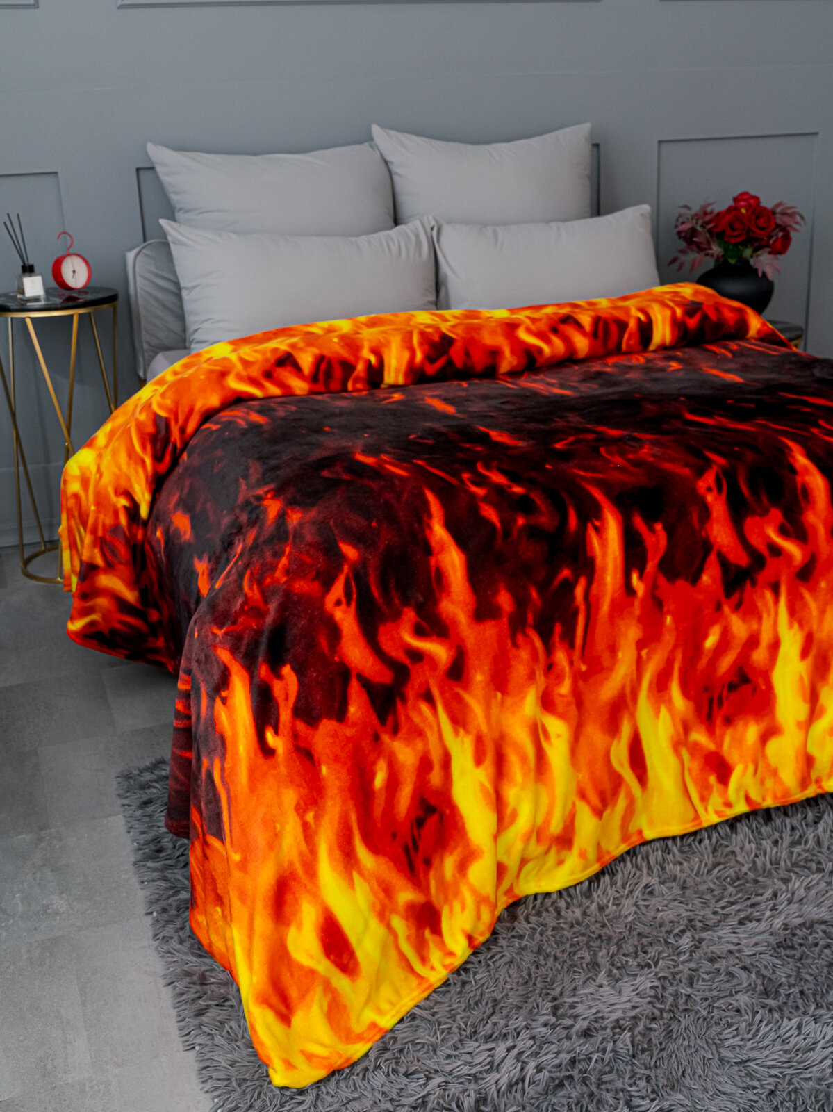 Плед 200х220 Павлина Огонь евро оранжевый на диван на кровать — фото 1