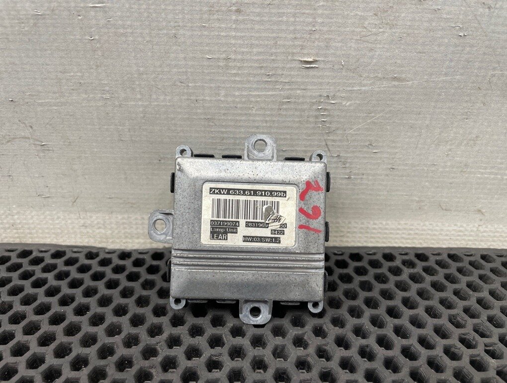 Блок фар Volvo XC70 2008 BZ B6324S 3.2 OEM 37199074