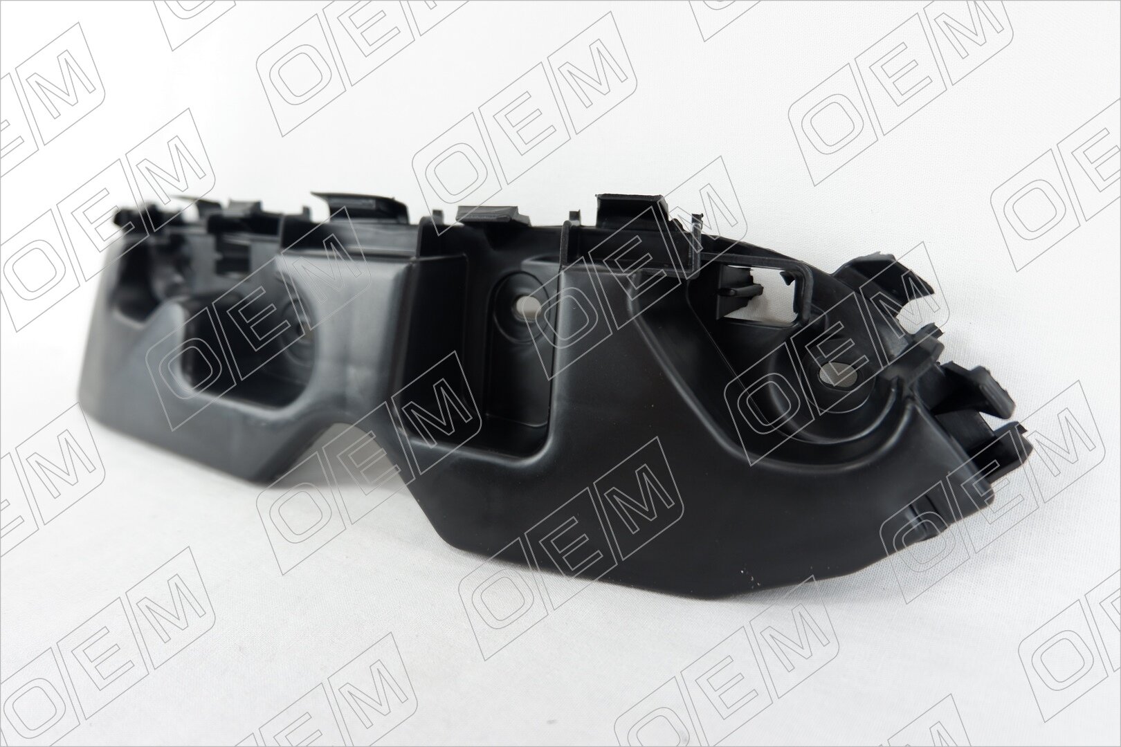 Кронштейн бампера переднего левый Renault Duster 1 622231300R, Рено Дастер, год с 2011 по 2020, O.E.M. — фото 1