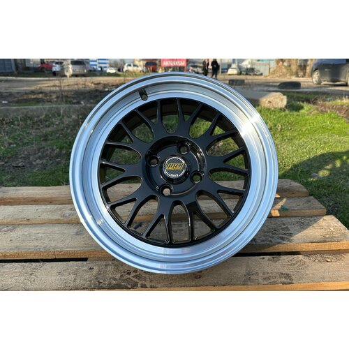 R15 Volk Racing 21A 6.5J ET35 4*100