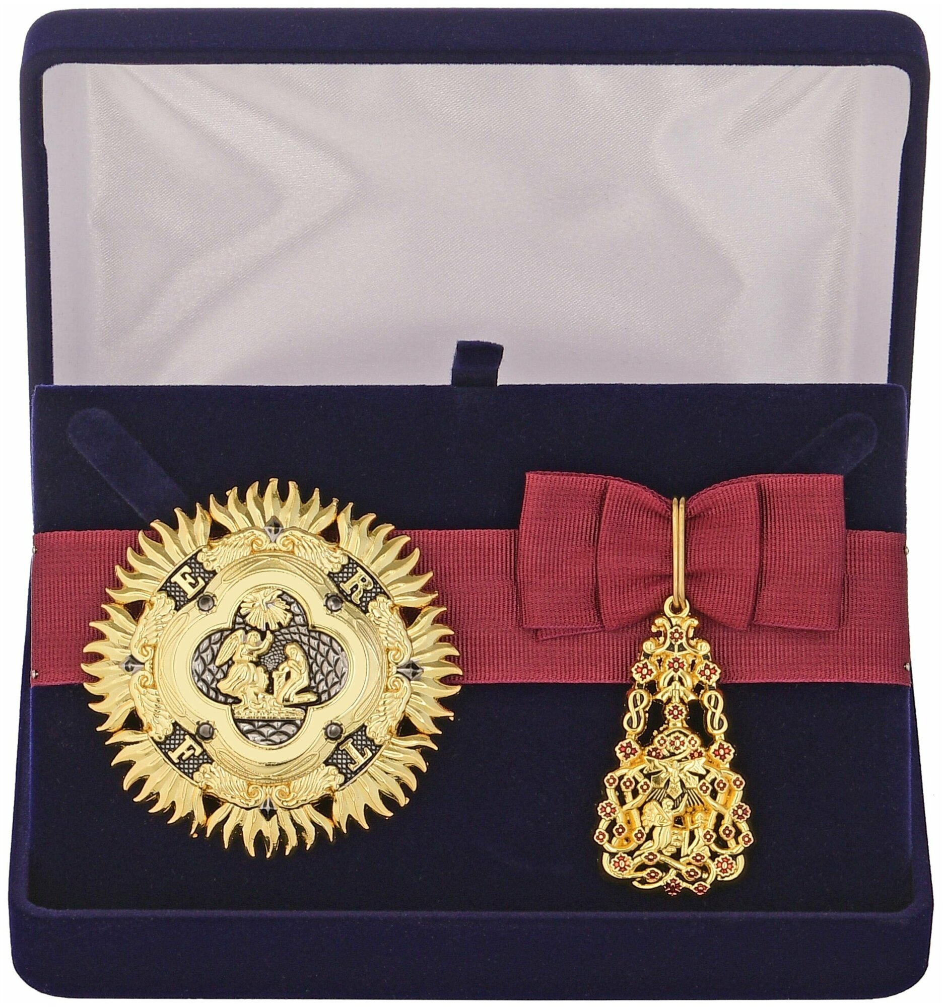 Знак и звезда ордена Благовещания в подарочном футляре, сувенирные муляжи