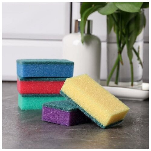 Губка бытовая с чистящим слоем Доляна «Эконом», 7,5×4,5×2,5 см, 5 шт
